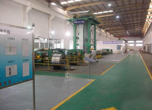 宿舍铁床生产车间