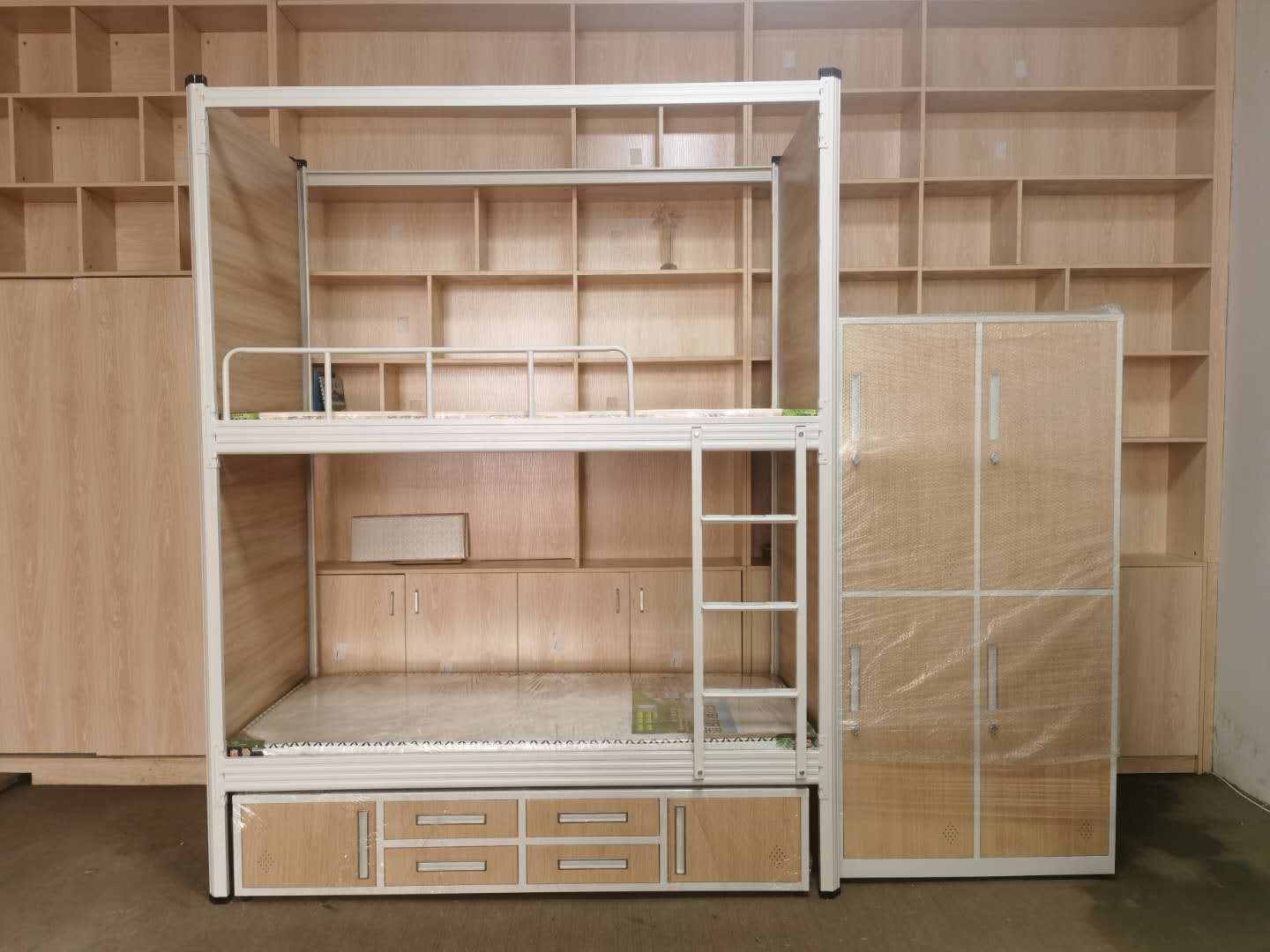 上下铺铁床样品_上下铺铁床加工