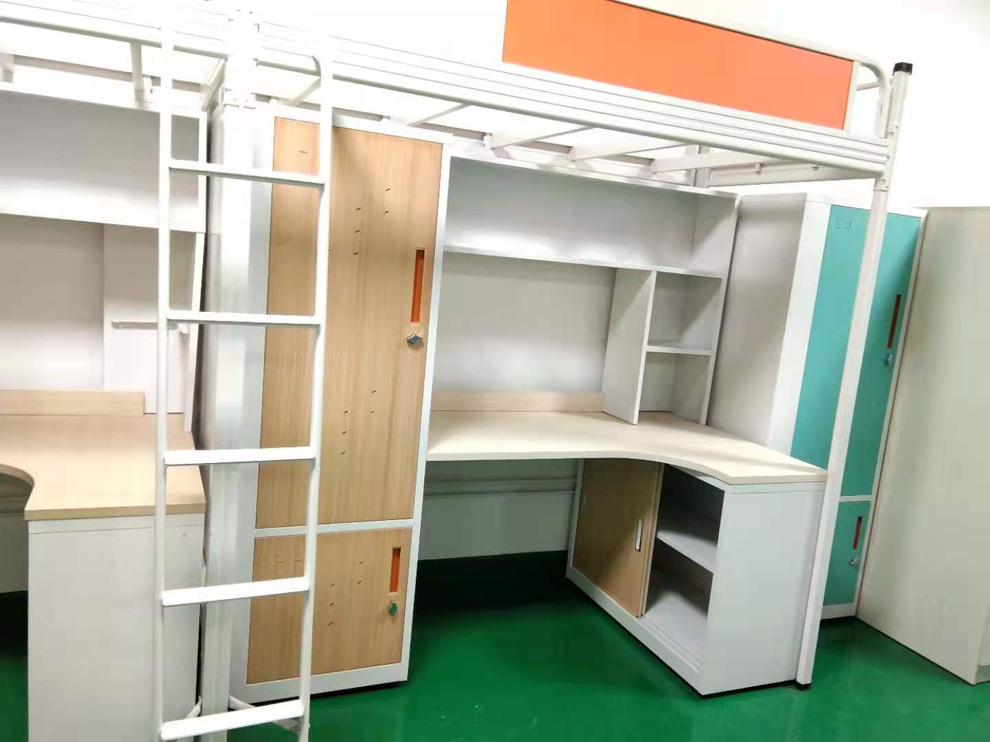 为什么工厂宿舍选用双层铁床？