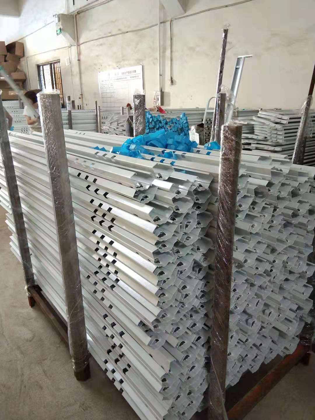 做双层铁床，我们是认真的