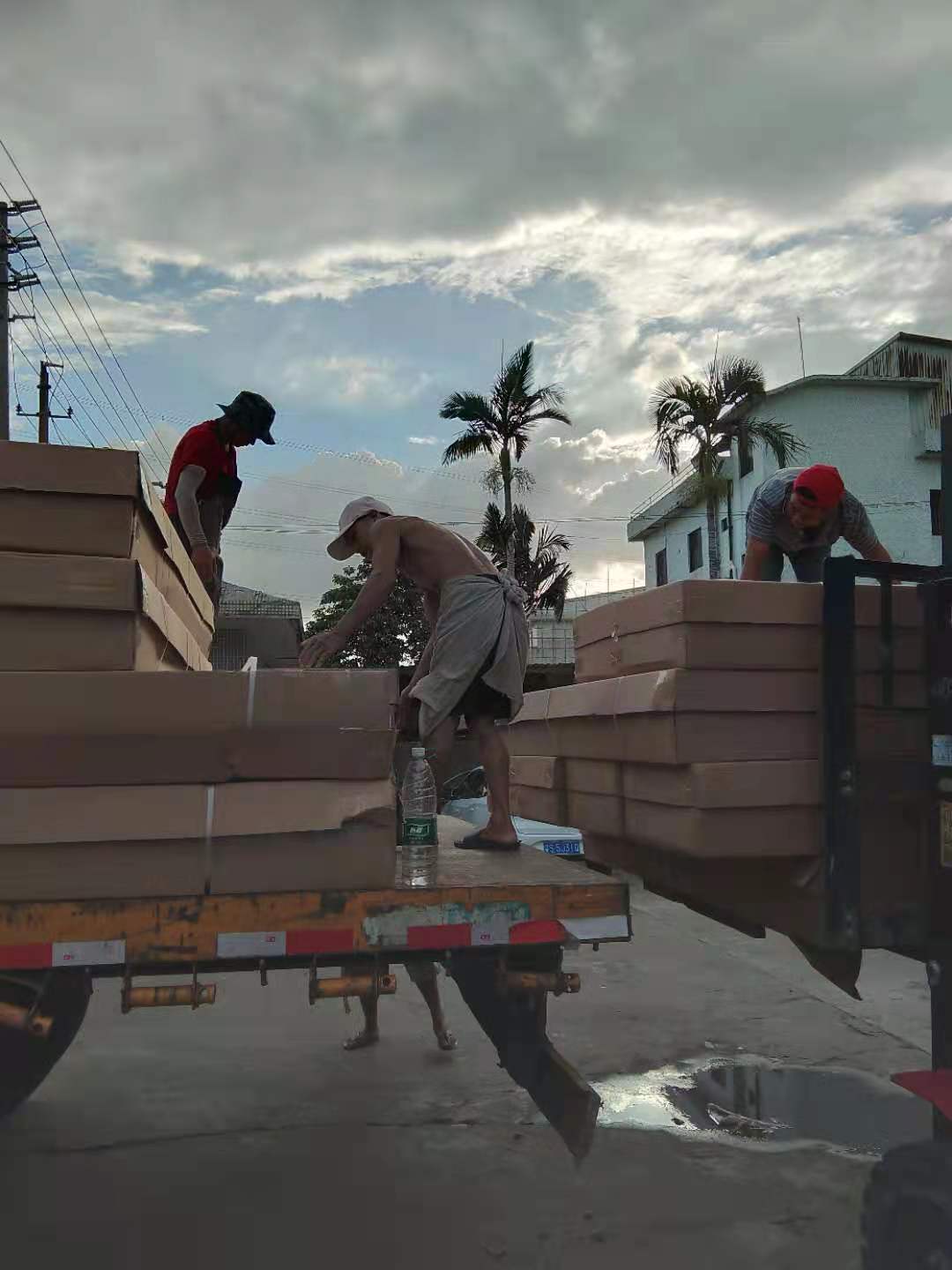 找铁床批发，不如找厂家