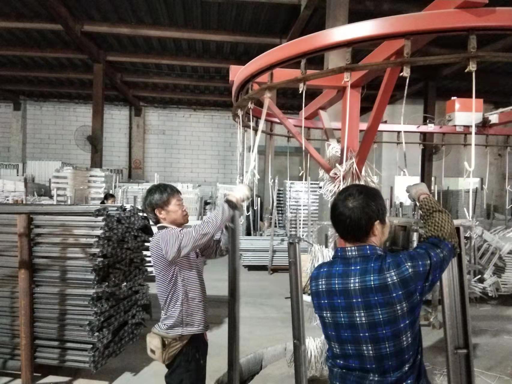 为什么铁床厂家不愿意接工地的单？