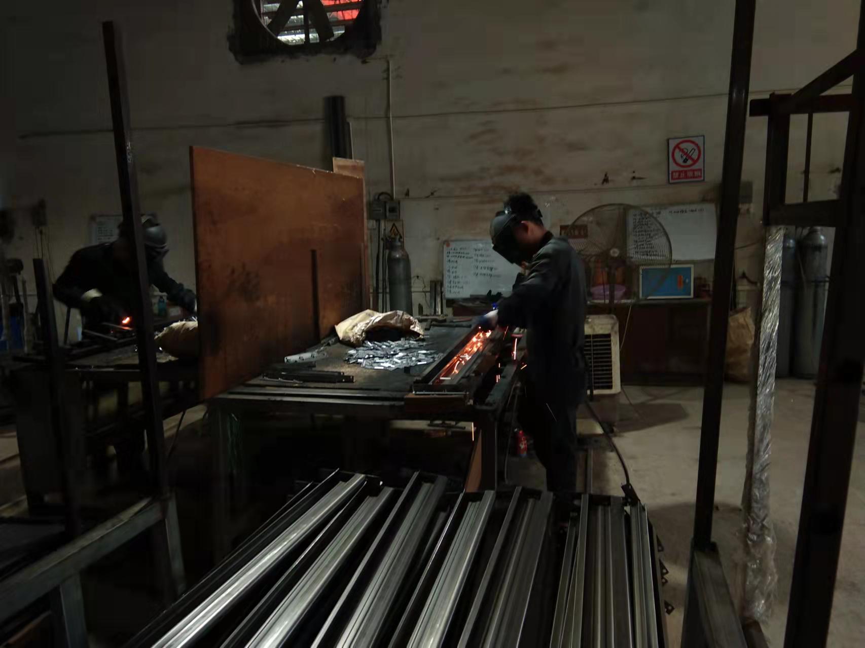 公寓床制作工艺流程是怎样的？